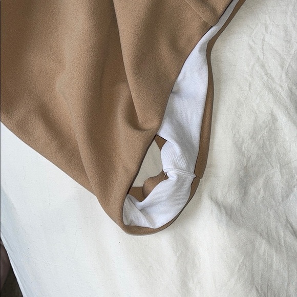 𝐶𝑢𝑡𝑜𝑢𝑡 𝐻𝑖𝑔ℎ 𝑊𝑎𝑠𝑡𝑒d 𝐵𝑖𝑘𝑖𝑛𝑖 ♡︎♥︎ - Picture 8 of 8